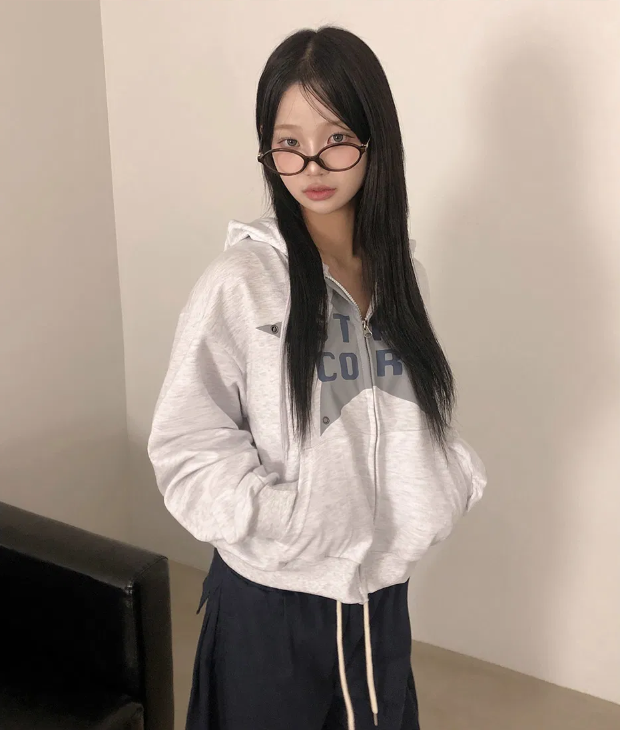 春季預訂｜STAR CORE ZIPUP HOODIE