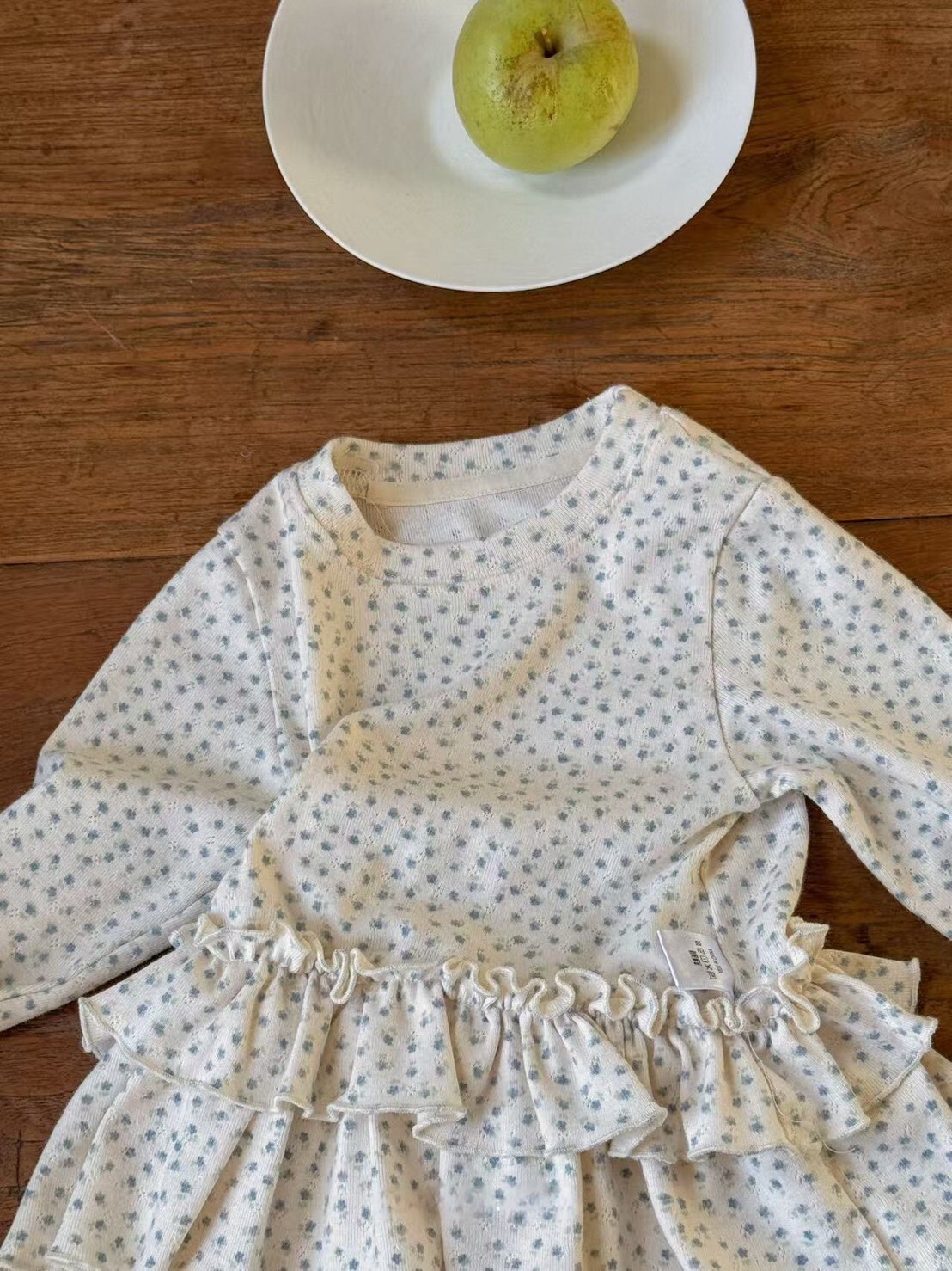 小碎花裙擺上衣