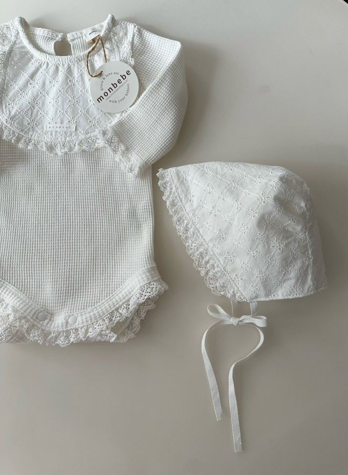 正韓春Monbebe 甜美夢境雕花帽