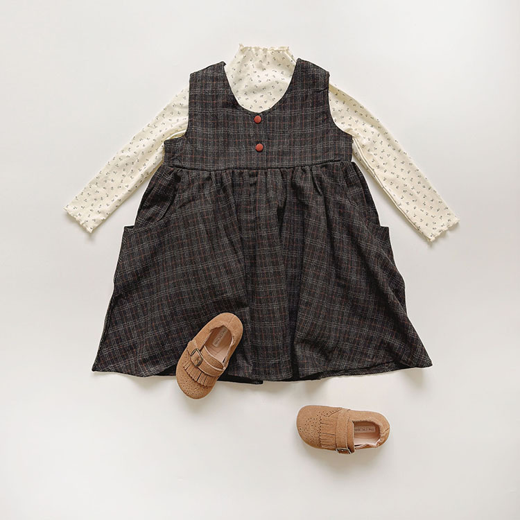 木耳邊半高領上衣