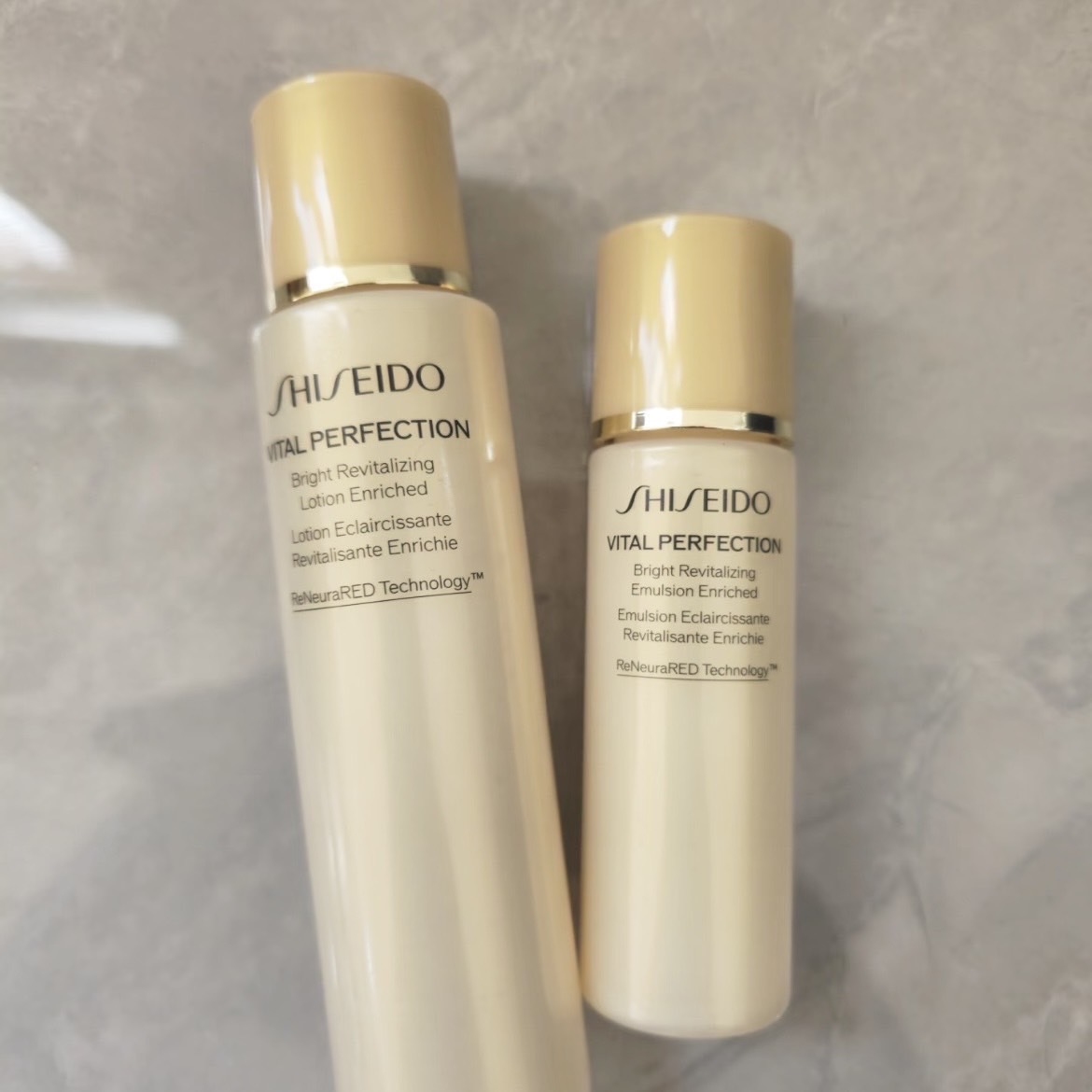 (預購商品) SHISEIDO 資生堂 激抗痕亮采緊繳水乳套組 (緊緻露75ml+緊緻乳30ml)