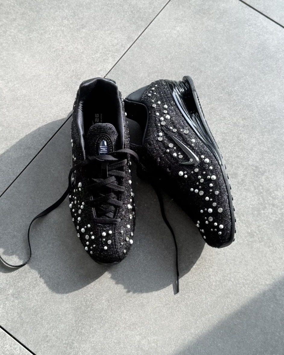 NIKE SHOX Z 2026年 馬年限定 脫韁系列 黑珍珠 珠光 金屬銀 銀勾 金屬小勾 薄底鞋 彈簧鞋 女鞋 IQ1157-010 / 預購