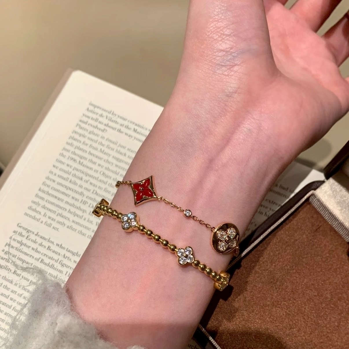 18k紅瑪瑙完美神仙老花”間鑽高奢定製手鍊