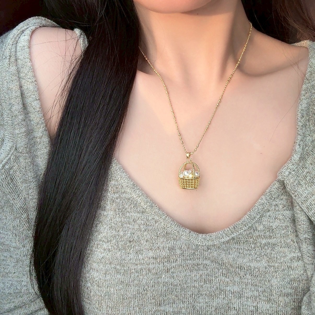 Gy”立體重工珍珠鑽小金花籃/圓珠細項鍊