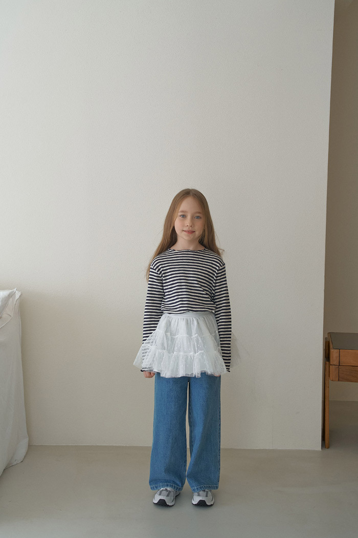 正韓春momoann 奶油邊牛仔直筒褲