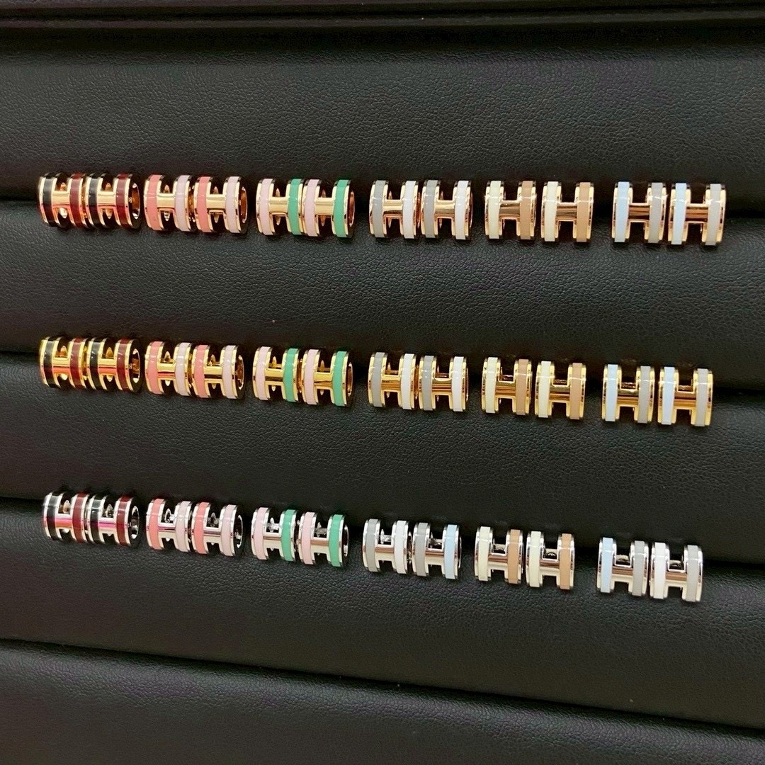 18k”personalized mini H雙色琺瑯高奢定製耳釘