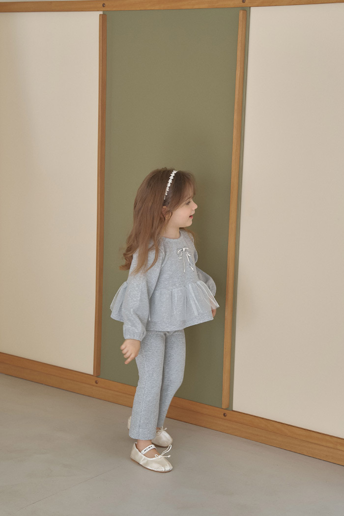 正韓春momoann 兩色蝴蝶結拼紗喇叭褲套裝