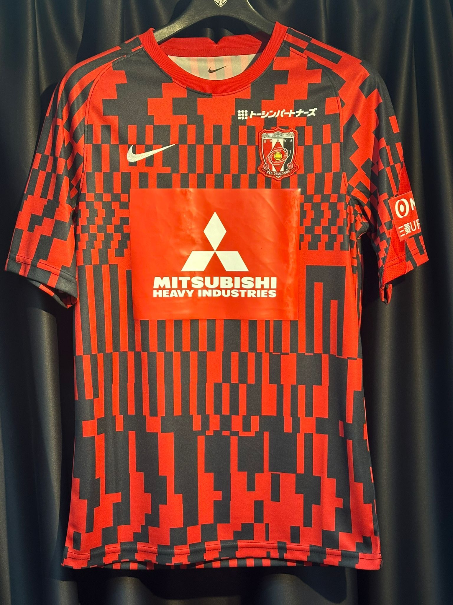 2022  Urawa Reds  Pre-Match Shirt