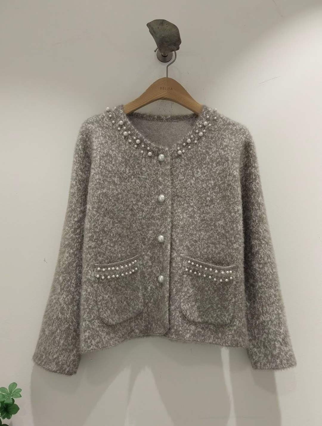 BT09 胸40 -46   長22 $449 (一口價)