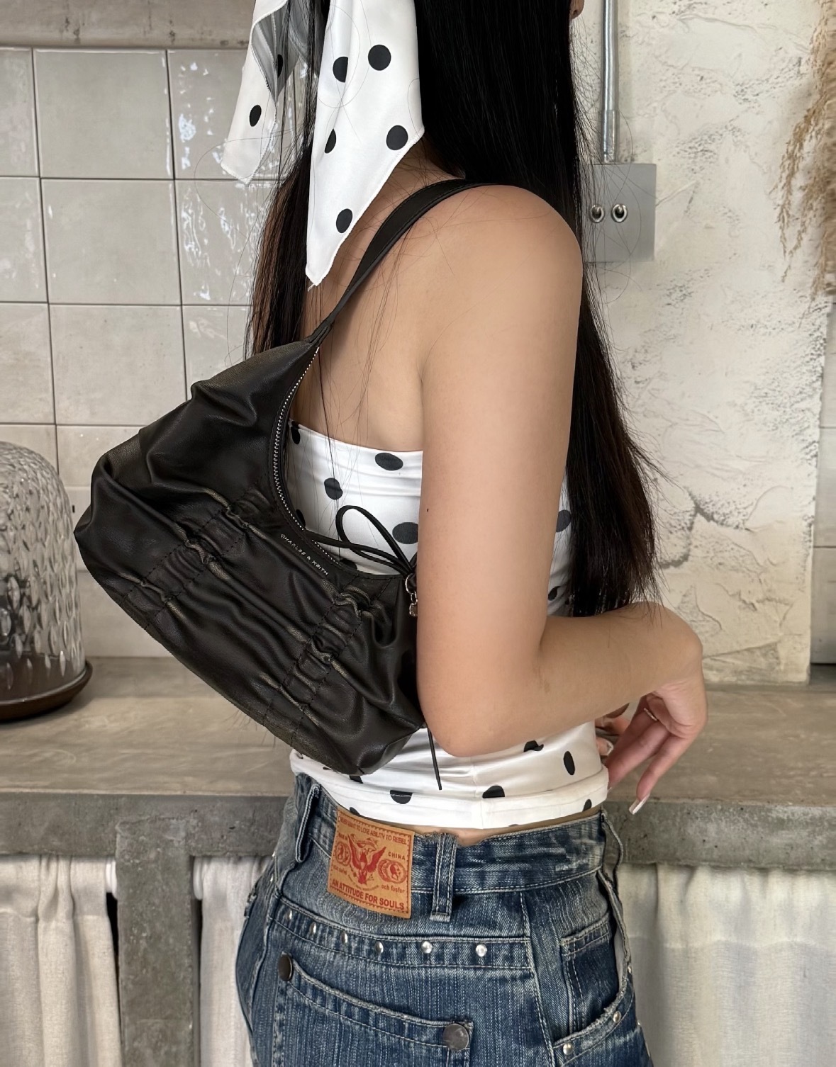 （預購）CHARLES & KEITH 小CK 褶皺 蝴蝶結 腋下包