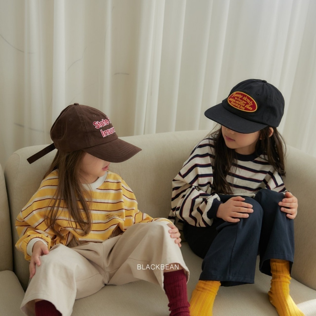 韓國🇰🇷BLACKBEAN 寬條紋印字上衣(BEBES-M/S-XL)