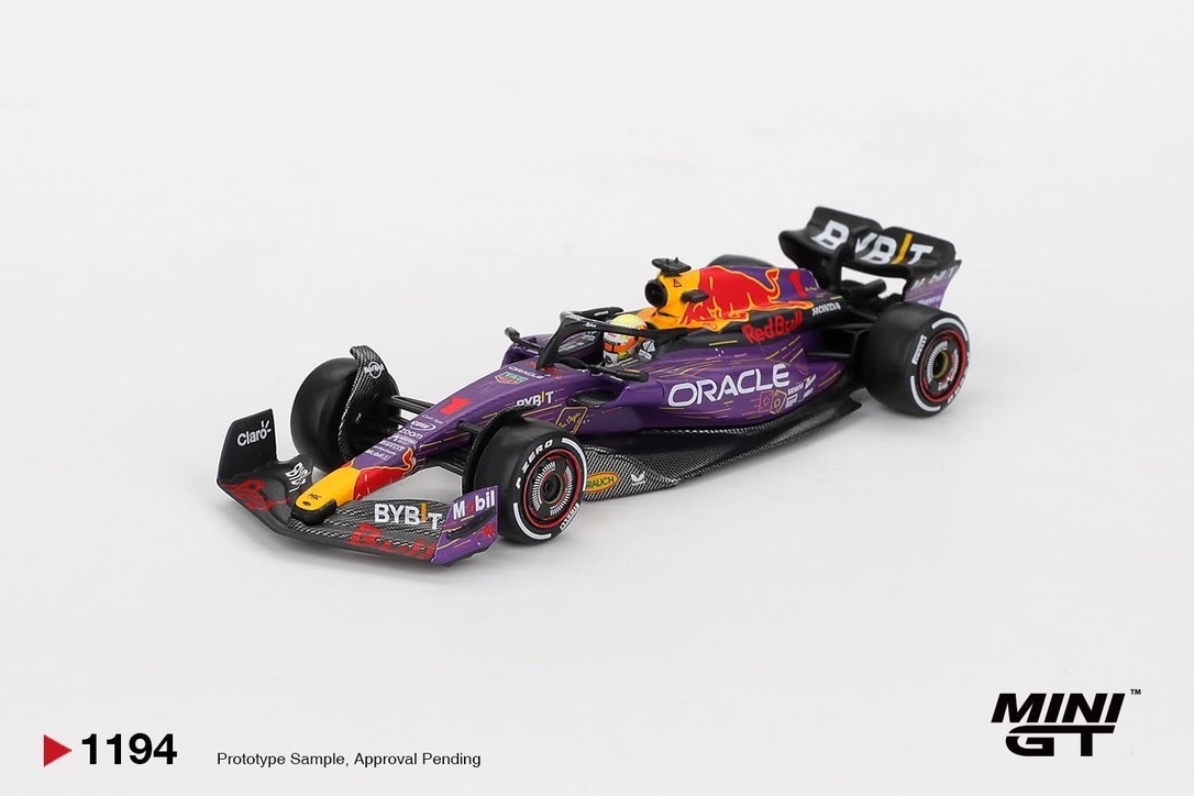 預訂 Pre Order - MiniGT 1194 Oracle Red Bull Racing RB19 #1 Max Verstappen 2023 F1 2023 Las Vegas GP Winner