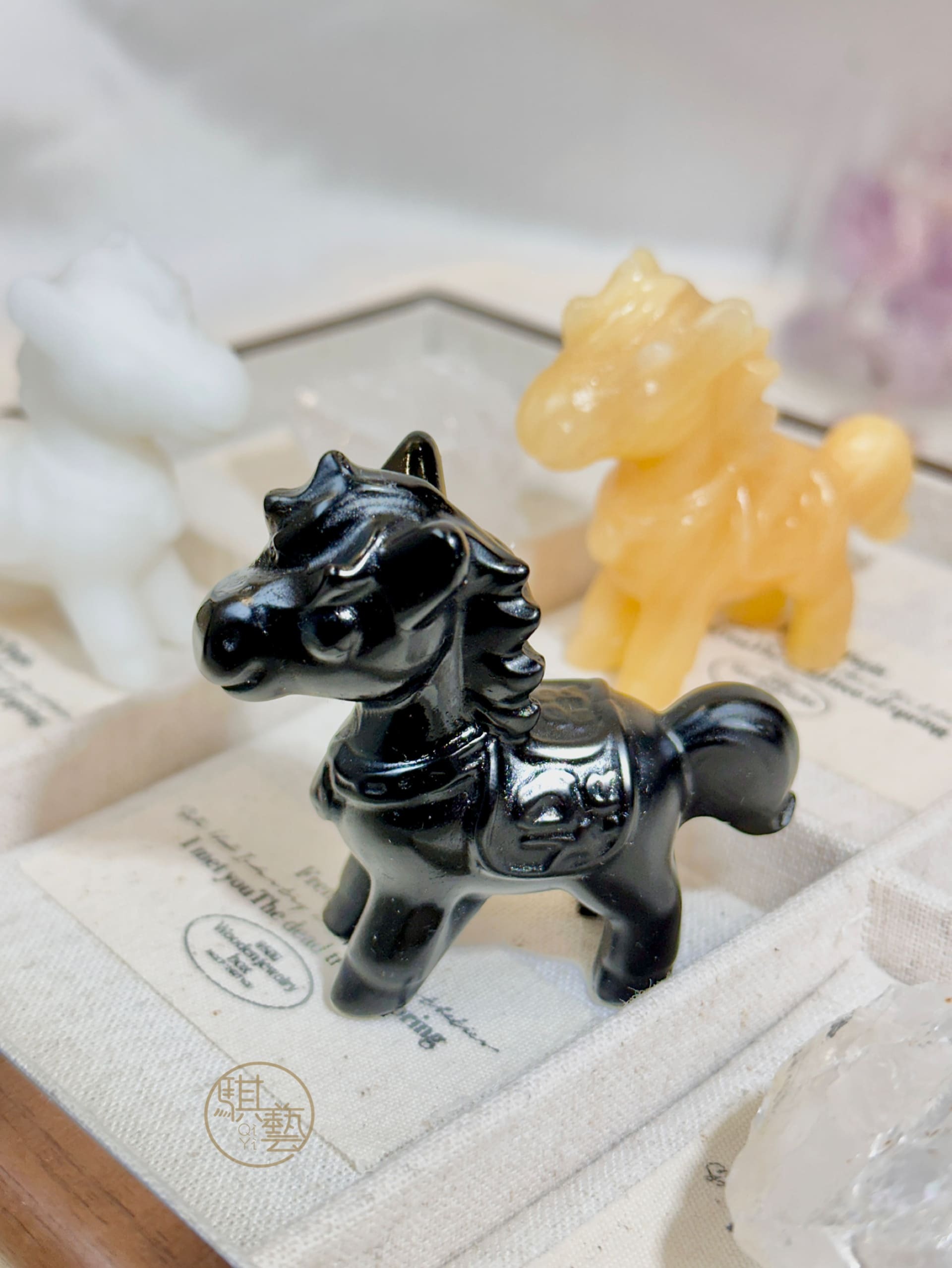 天然水晶雕刻小馬（多款）｜前行勇氣・穩定前進的陪伴象徵