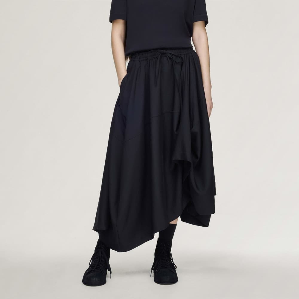 【 Y-3 SPORT UNIFORM SKIRT 不對稱運動長裙 - 黑 】
