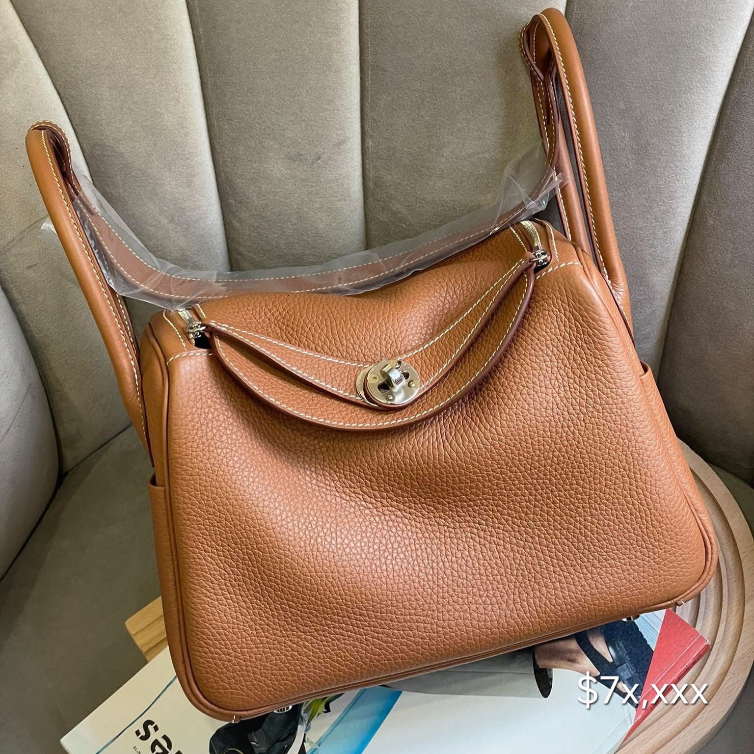 Hermès Lindy26  TC Leather Gold PHW HK7x,xxx 詳情請PM我哋 (HK$2,000 訂金)