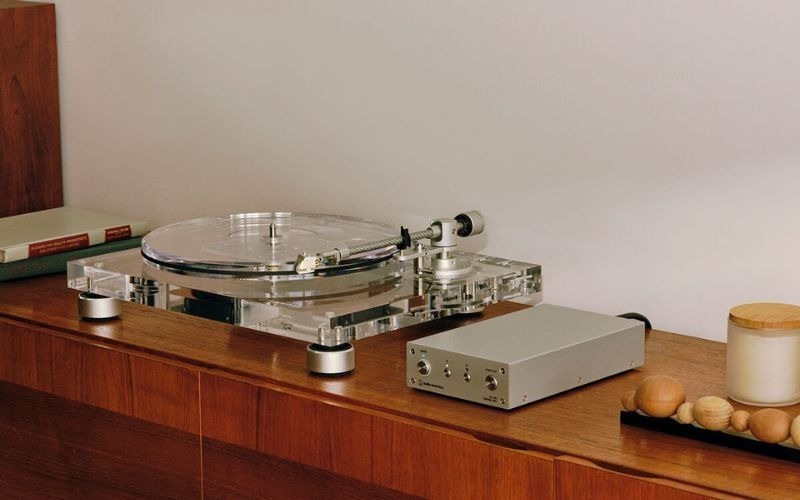 Audio-Technica AT-LPA2 Belt-Drive Turntable