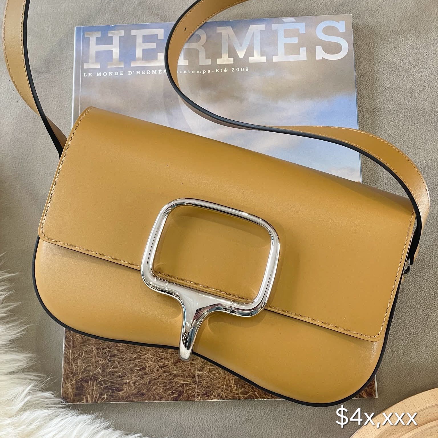 Preloved Hermès Della Elan Takelakt Leather Poussiere PHW HK$4x,xxx (HK$2,000 即時落訂)