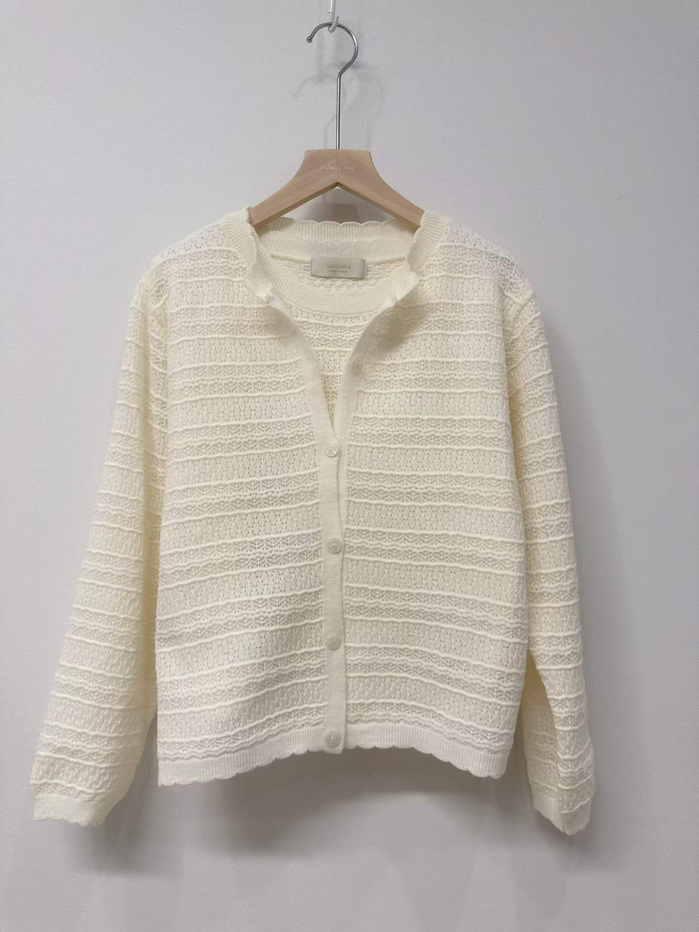 LU5423 木耳花邊織紋背心外套 *特價* (優惠碼同充值購物金不適用)