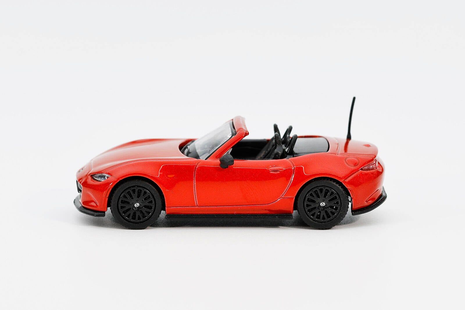 預訂:1/64 GCD x Enchery  #36 Mazda MX-5 Roadster Red (GE-006-36)