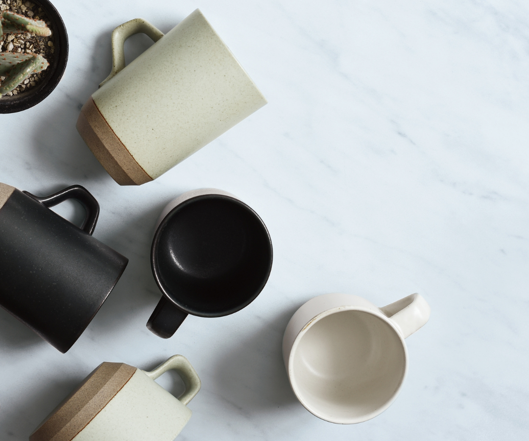 KINTO-CERAMIC LAB 馬克杯,厚實的釉色與陶土的質樸。