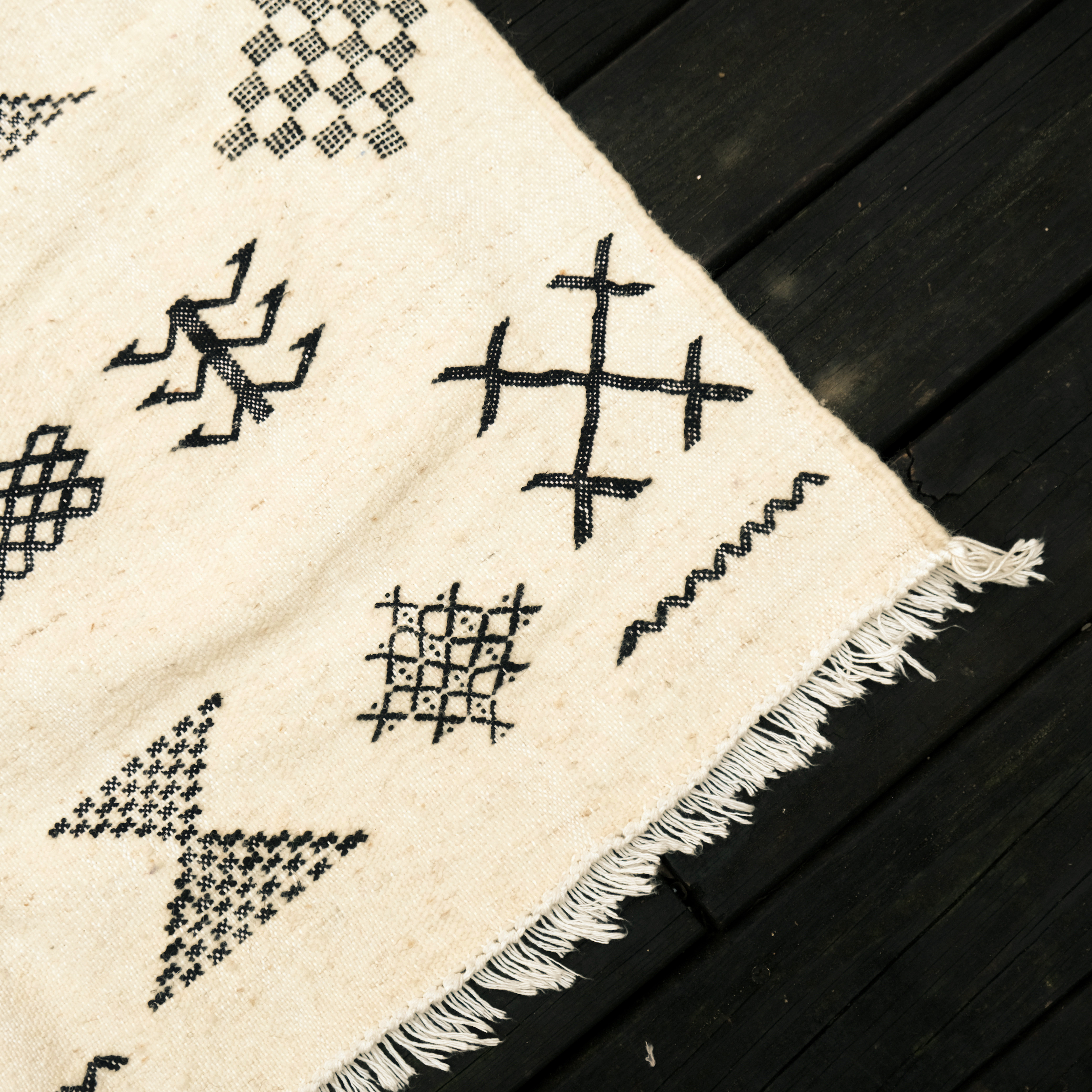 北非傳統手織地毯｜Kilim 黑與白 02｜摩洛哥