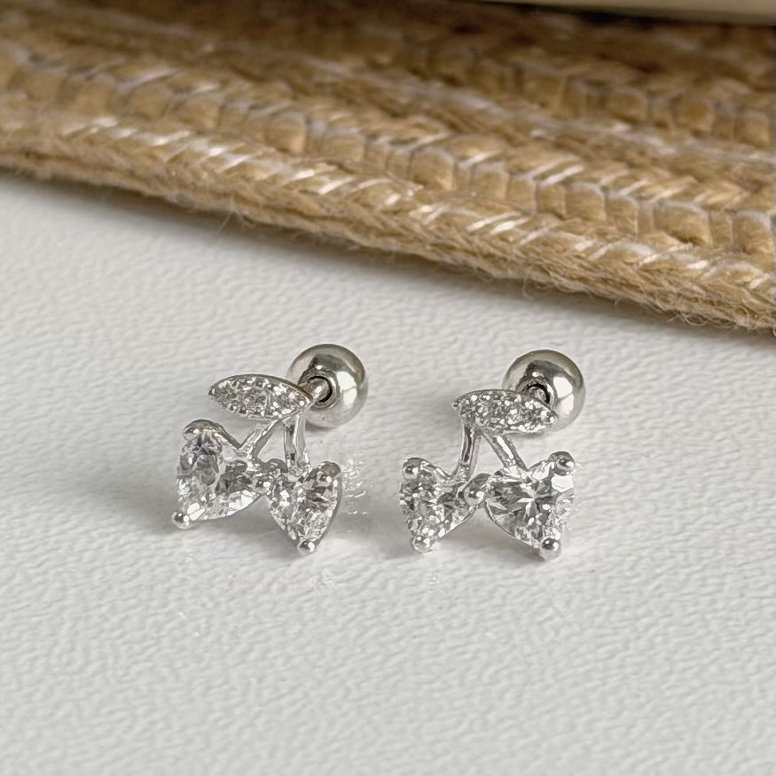 V196【輕奢】愛心鑽櫻桃純銀鎖針