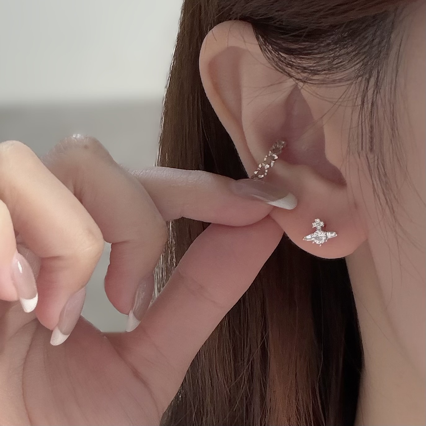 V204【輕奢】滿鑽鋯石純銀鎖針