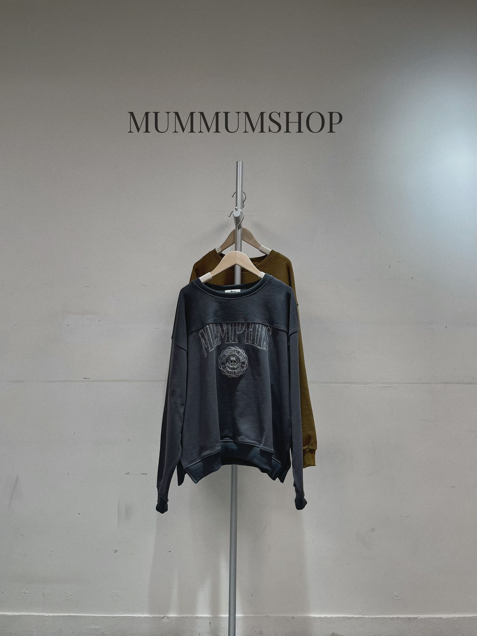 0213108/刺繡圓領衛衣/52/48/24