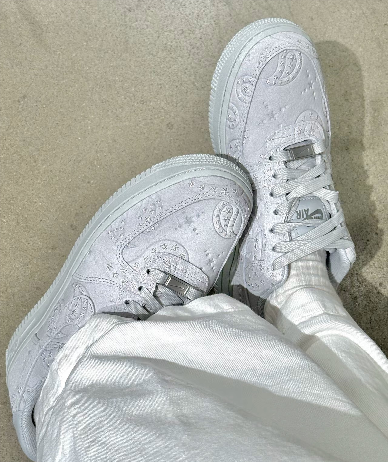 KTQ STORE ‧ Nike Air Force 1 "07 PRM"腰果花 變形蟲 麂皮灰 灰銀 鐵灰 IO1259-002