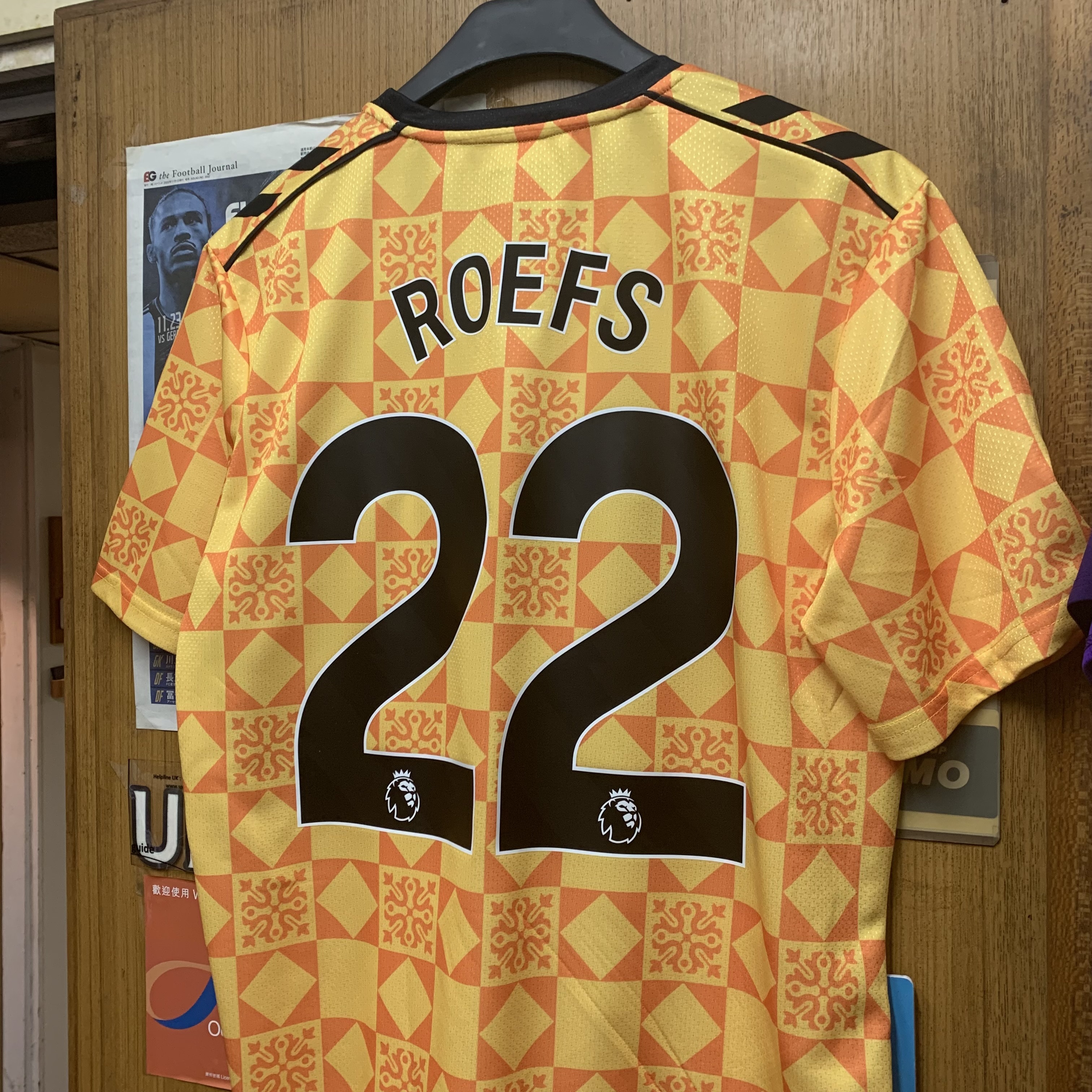 2025 Sunderland Orange Goalkeeper Shirt with Nameset