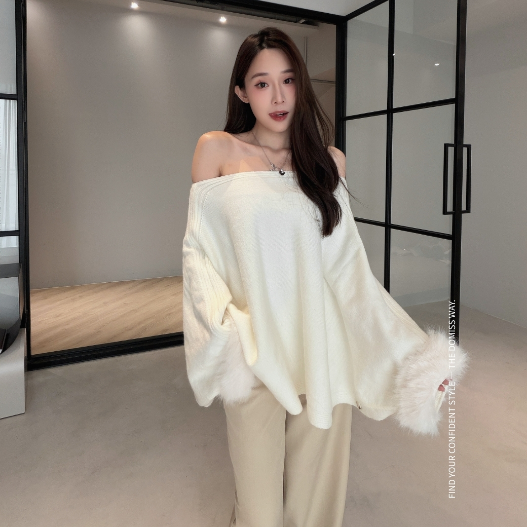 【高級感上身】DOMISS斗篷名媛毛領毛衣-2色(現+預)