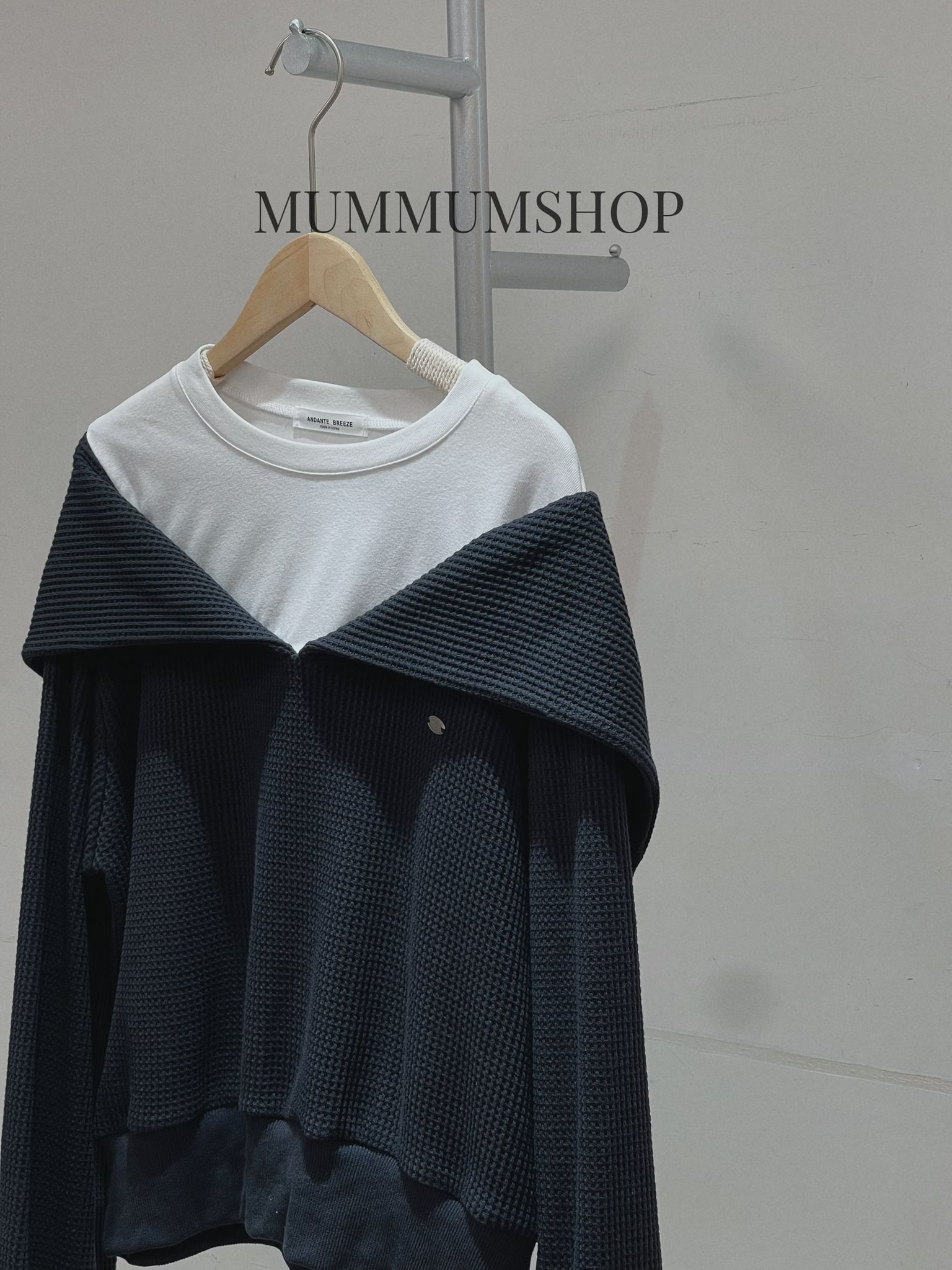 0213113/撞色假兩件拼接上衣/46/40/22