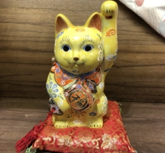 0119gzc16-招財貓- 9寸持錘招財貓（黃）（C16）
