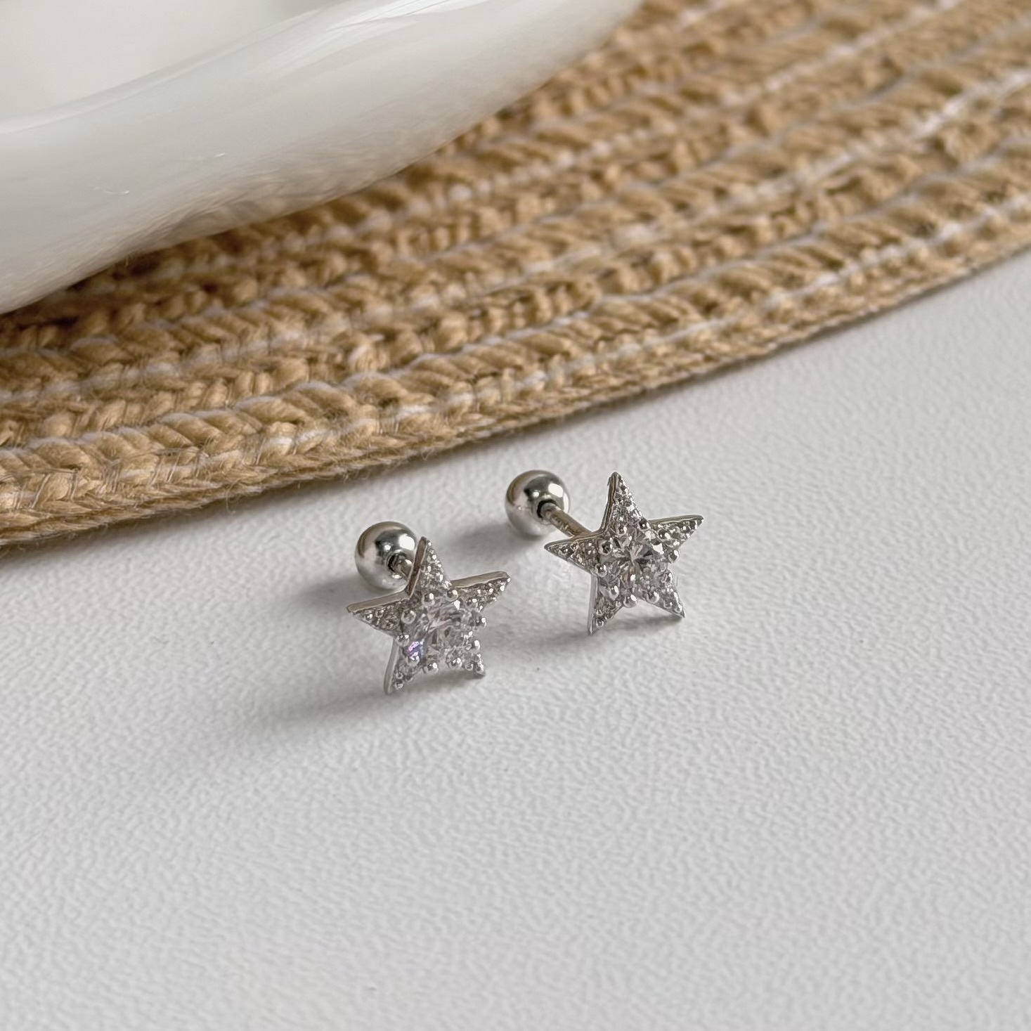 V191【輕奢】排鑽星星純銀鎖針