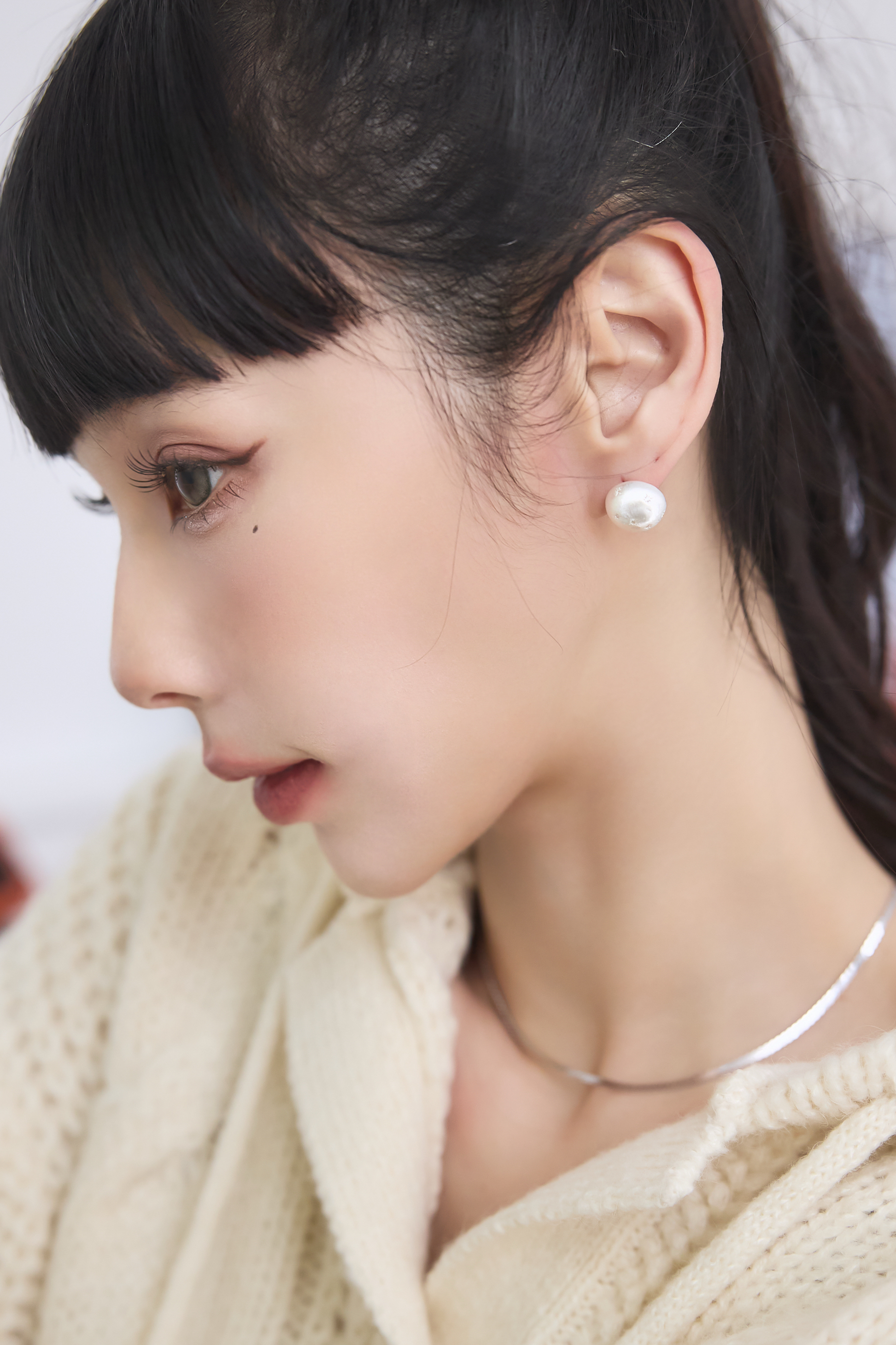 （現貨）純銀星星刺繡圓球耳環 GP83