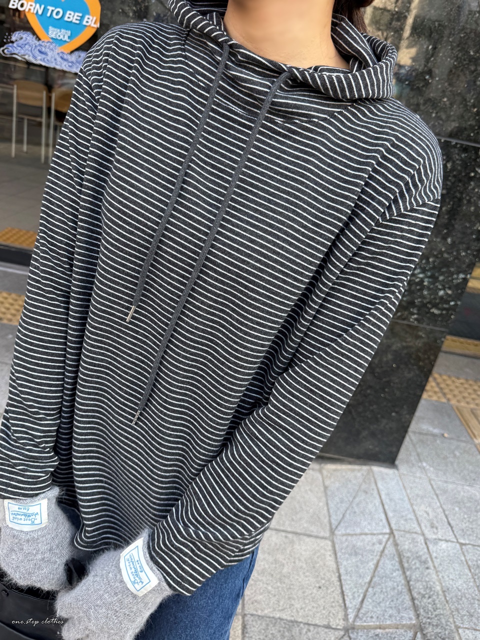 正韓立領細橫條帽T (深灰)