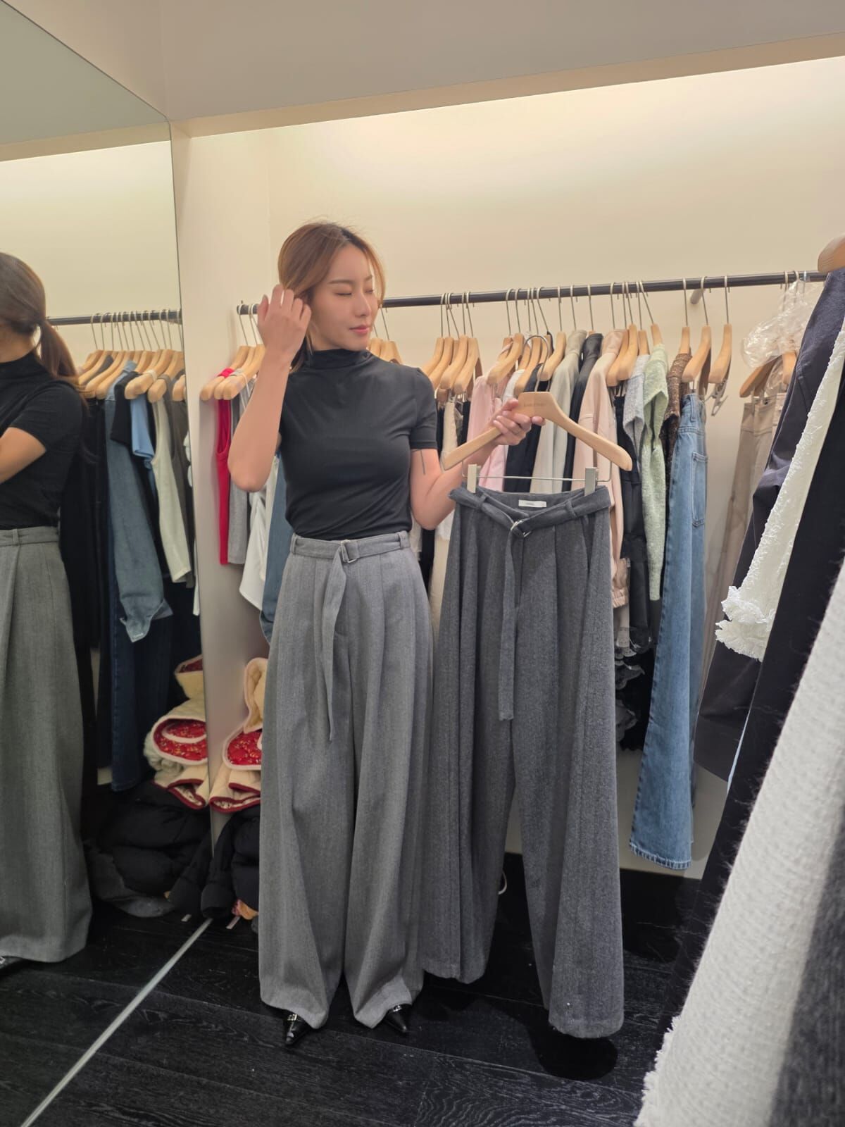 OB5239 皮帶壓摺休閒褲 *特價* (優惠碼同充值購物金不適用)