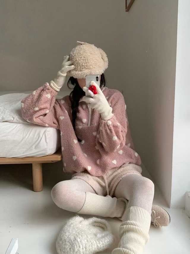 25A102 本期推薦! 超Q捲捲羊毛愛心拉鍊上衣