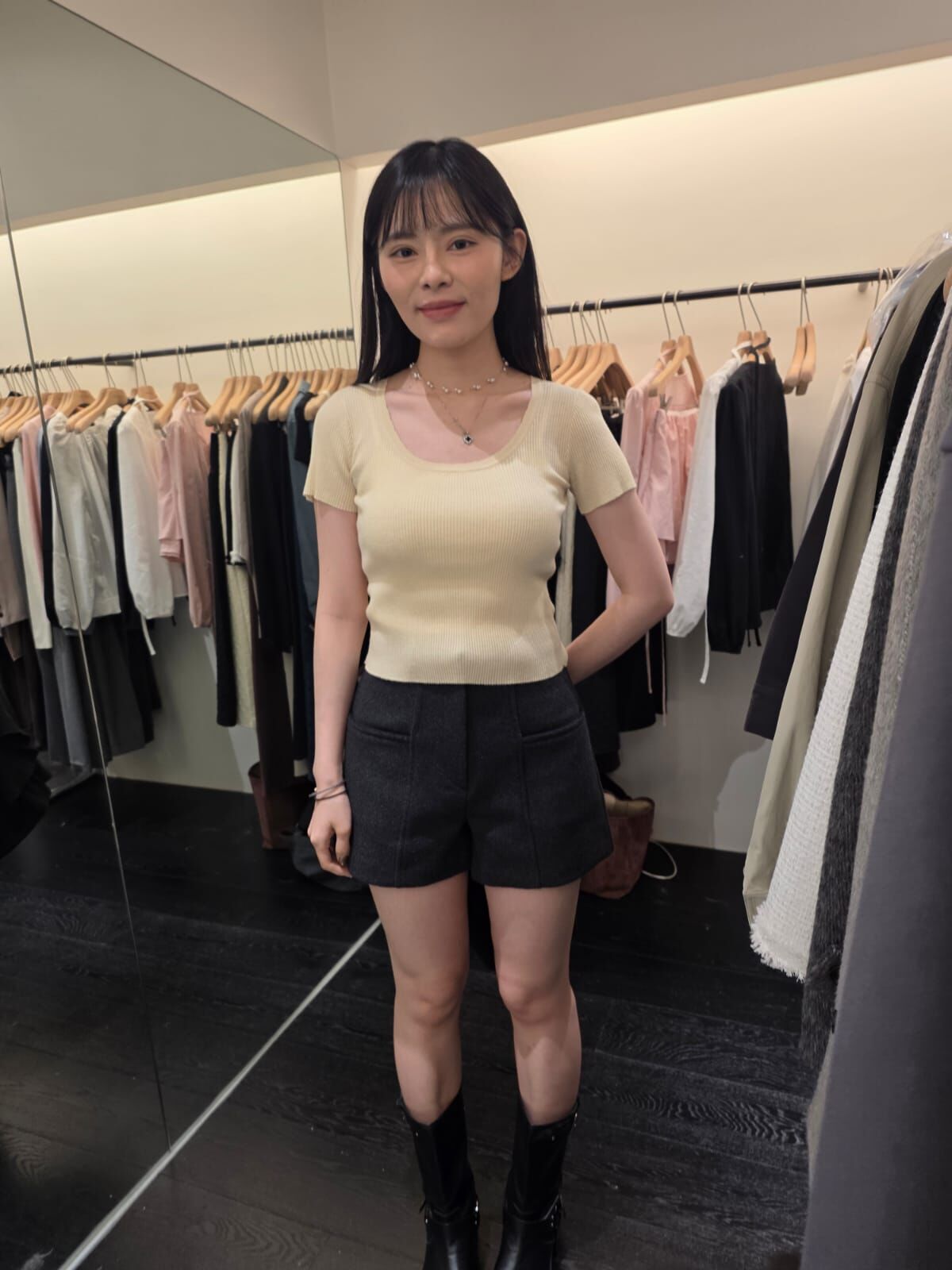 OB5415 U領坑紋貼身上衣 *特價* (優惠碼同充值購物金不適用)