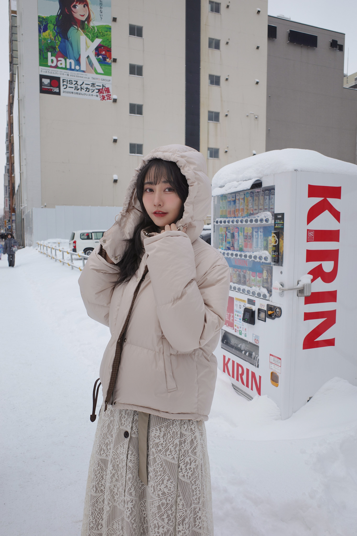 CG11-BE 【CHINGoods Premiu】90% duck down品牌自訂1.5倍填充連帽雙面穿羽絨外套 (加長版)