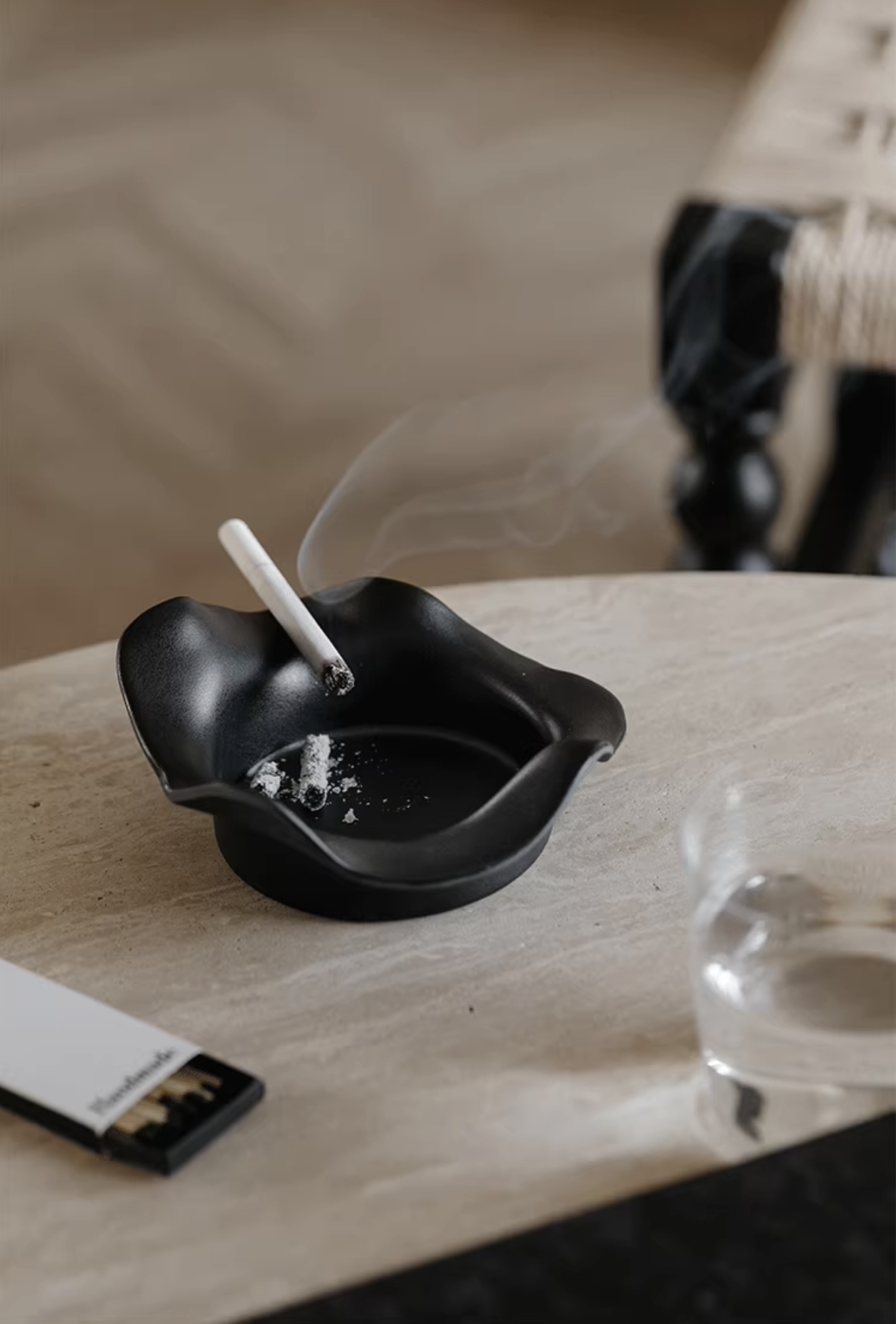 紙揉不規則造型飾品盤擺件煙灰缸 / 3色