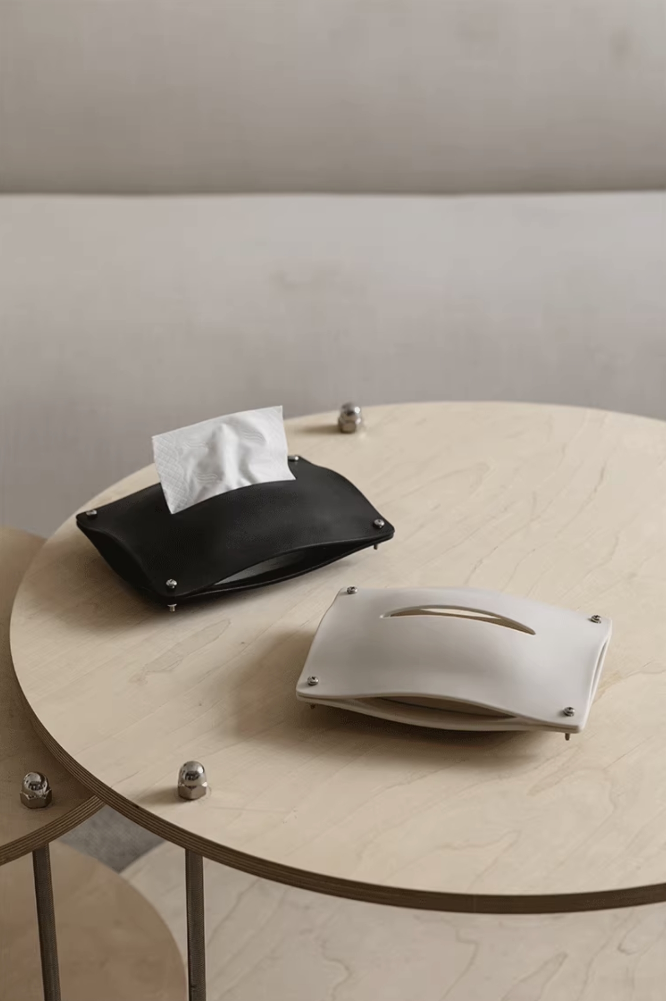 獨特感四壓釦造型擺件面紙盒 / 2色