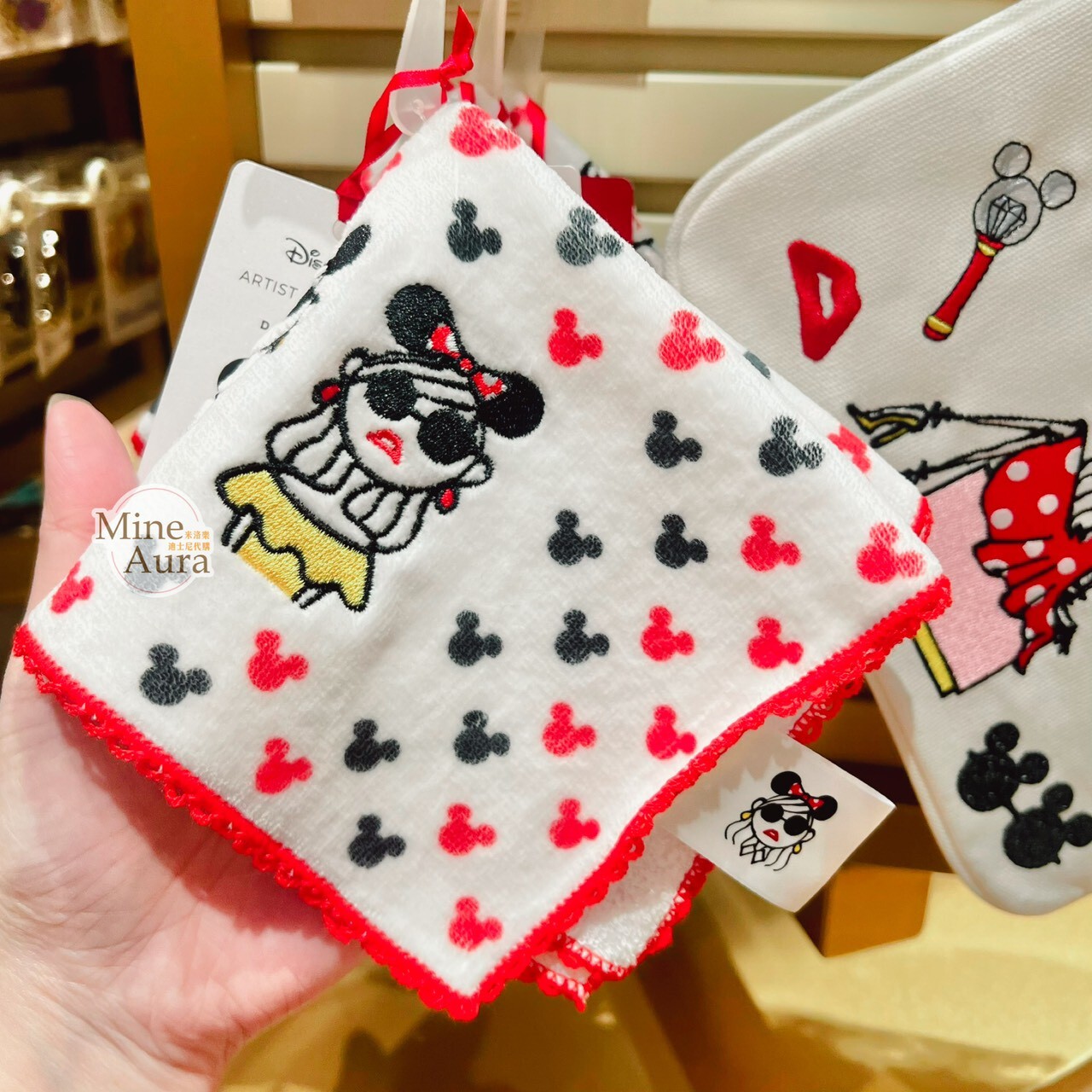 Daichi Miura 設計師系列 圖案 隨身 毛巾 方巾 -香港迪士尼樂園