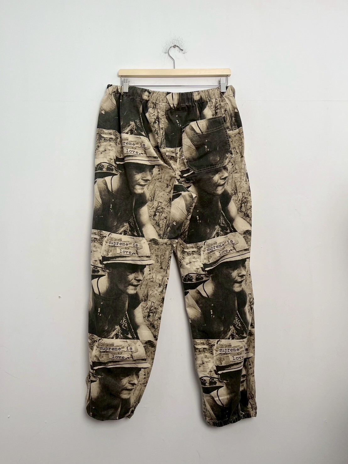 SUPREME 19FW Is Love Skate Pant in the Stone colorway SIZE XL