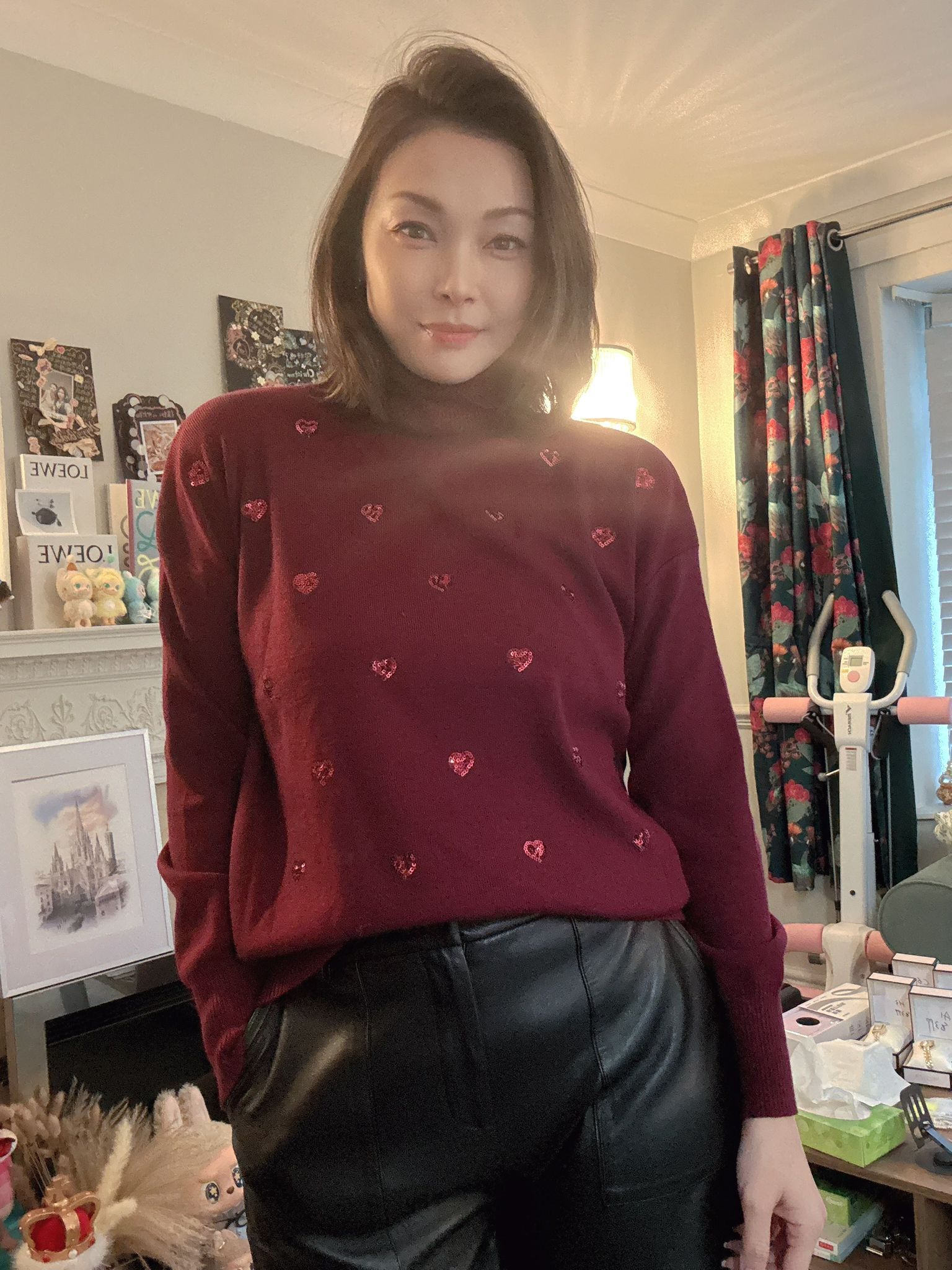 英國代購 (獨立訂單)-BY CLARA Burgundy Sequin Heart Roll Neck Jumper 🎄🎄香港現貨🎄🎄