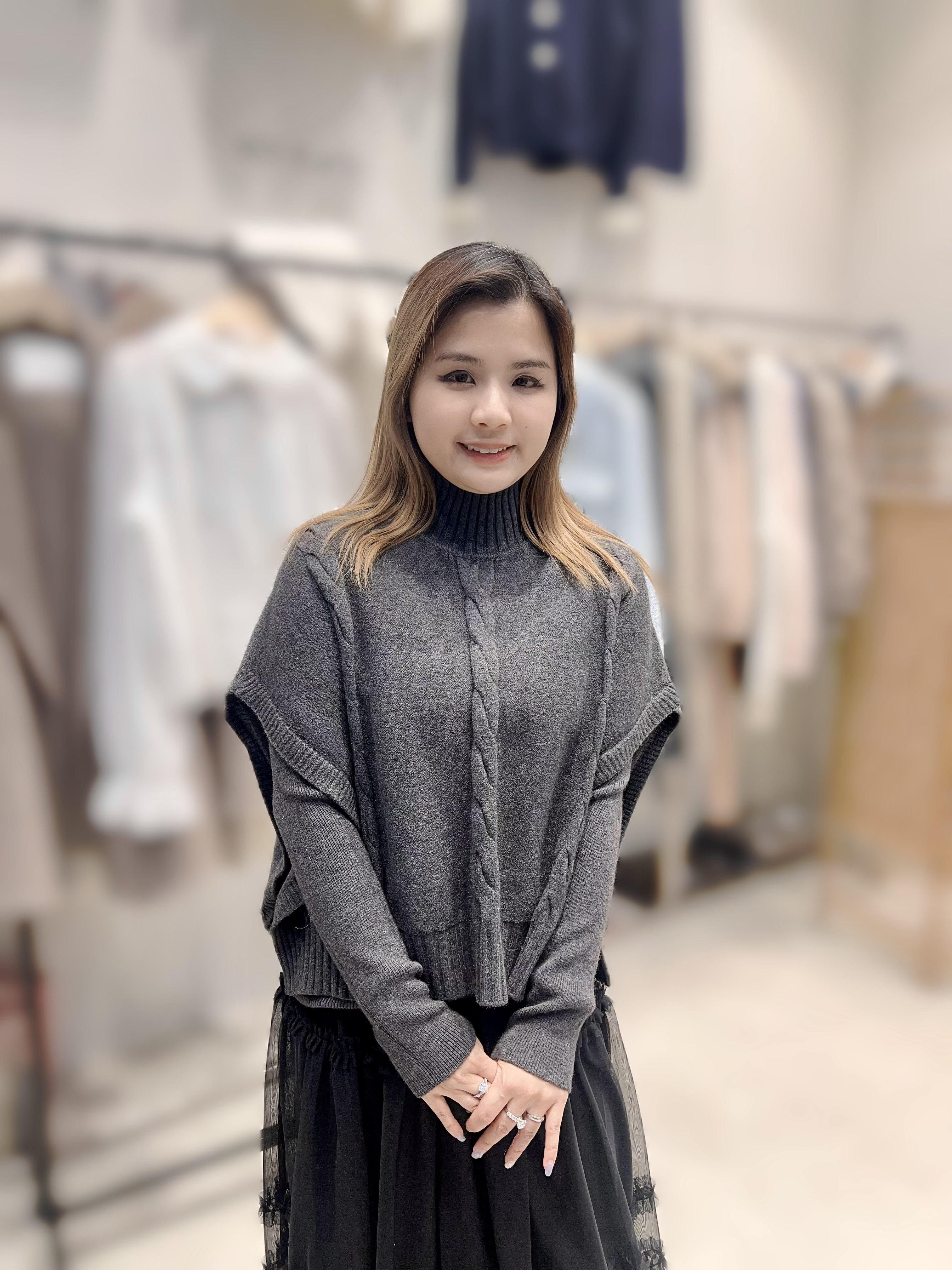 HP11 胸44 長21.5 $499 (一口價)