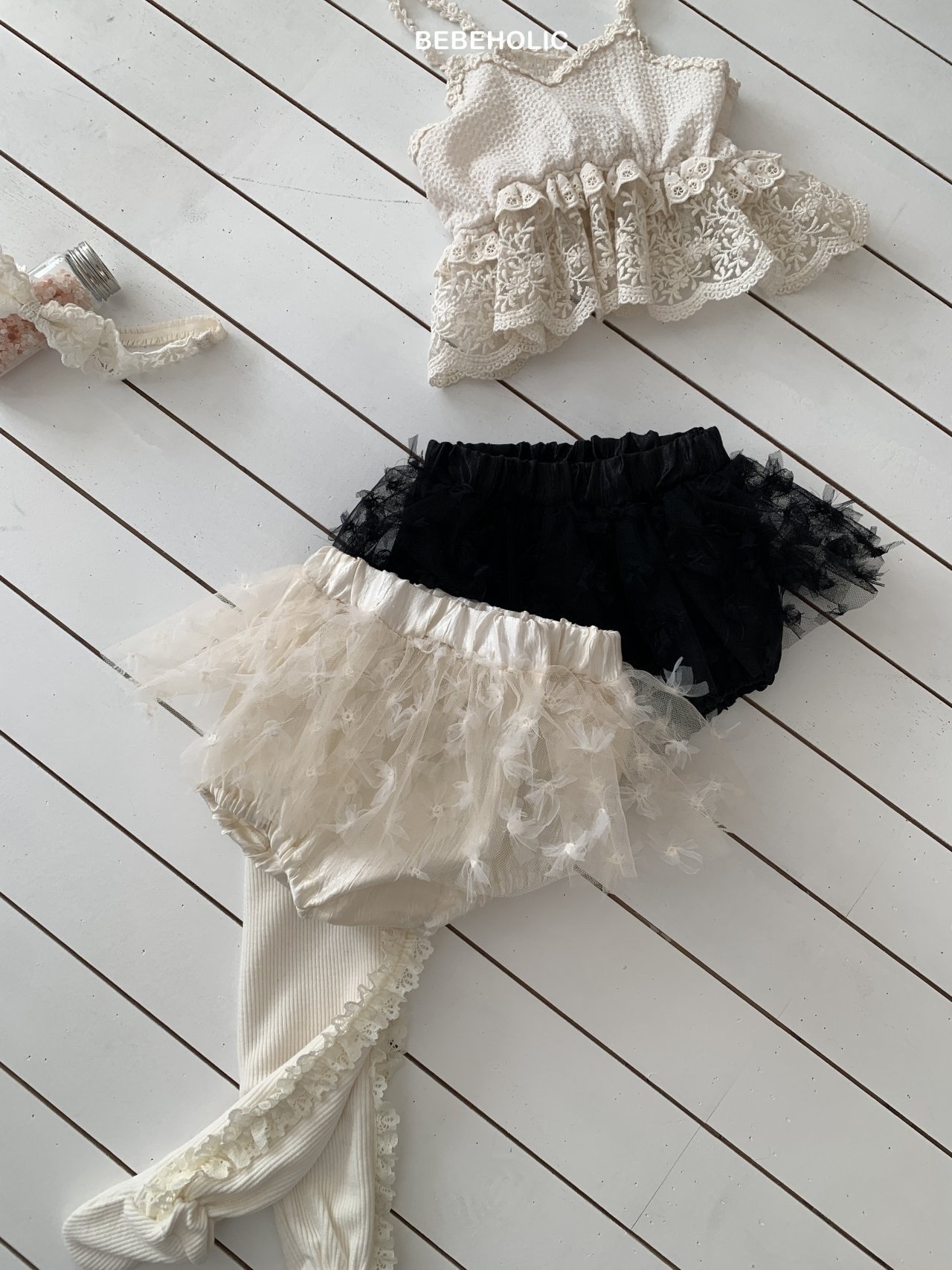 Bebe Holic Shasha Ribbon Bloomers
