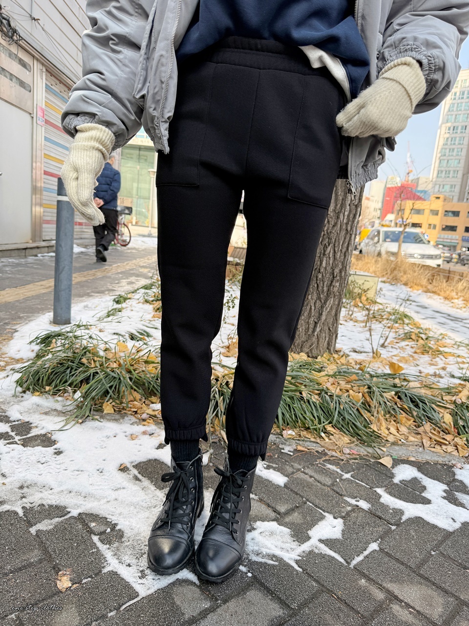 正韓方口袋鬆緊刷毛縮口褲