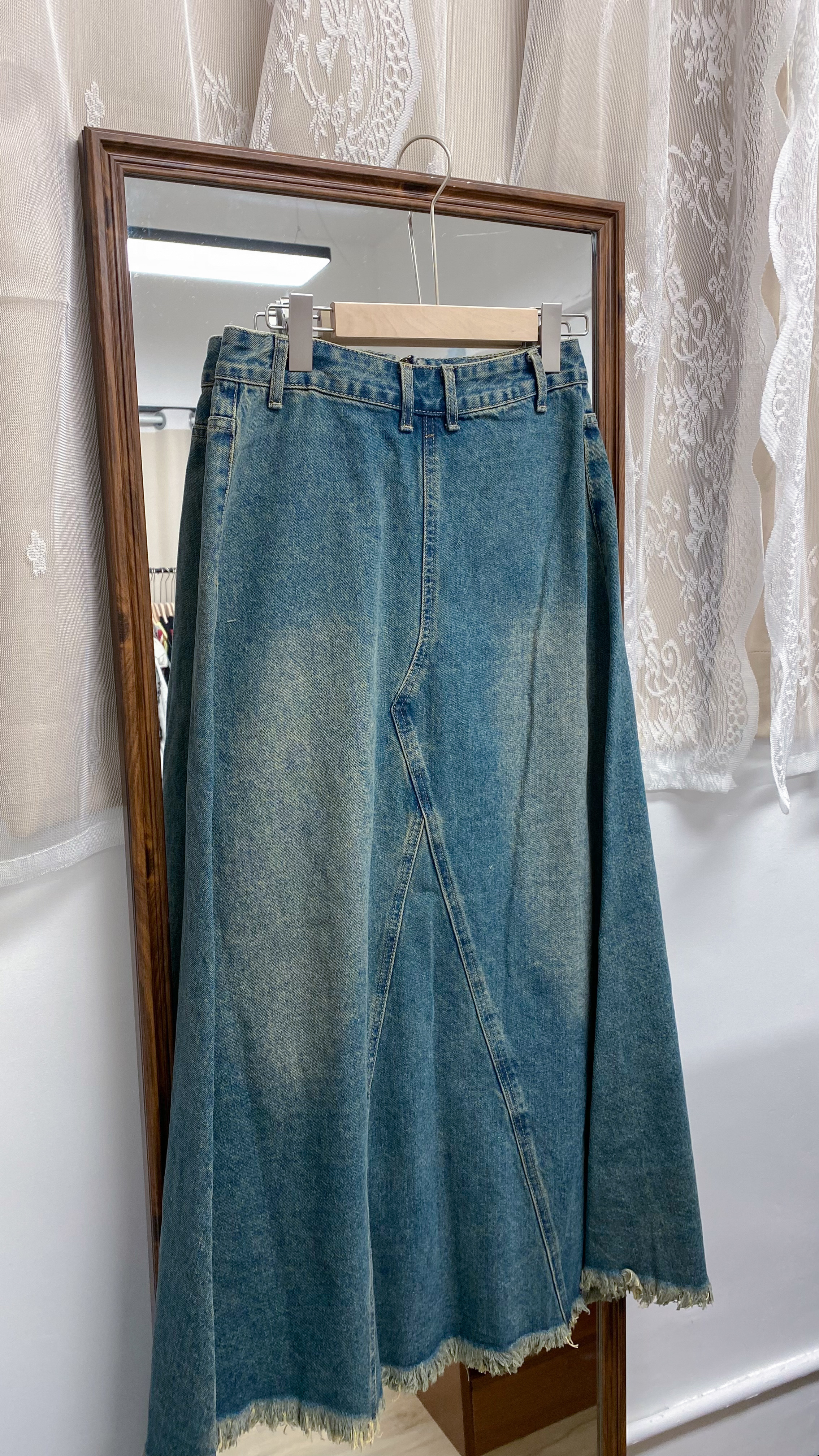 復古色刷毛牛仔裙