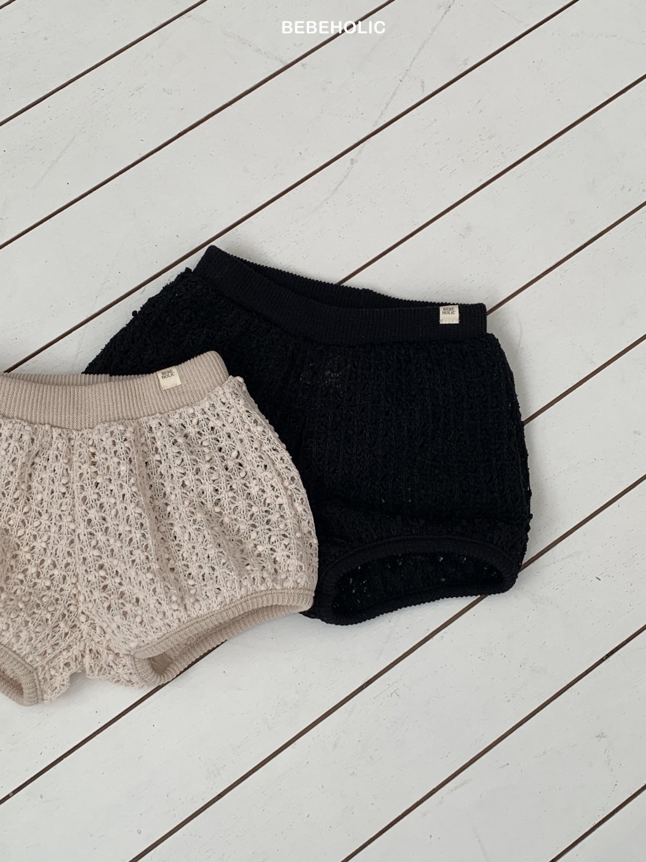 Bebe Holic Pompom Bloomers